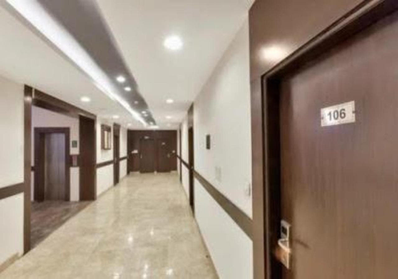 Hotel Loto - Sector 66 Noida Ngoại thất bức ảnh