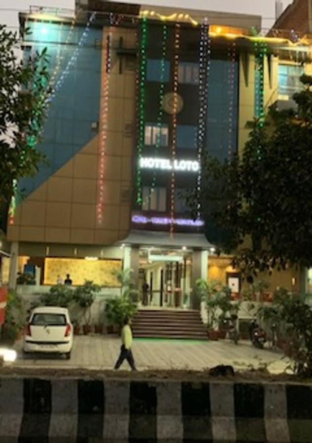 Hotel Loto - Sector 66 Noida Ngoại thất bức ảnh